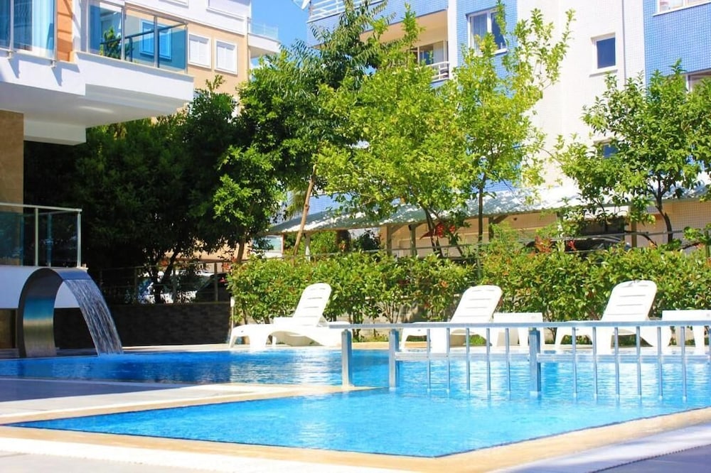 Alfa Apart Hotel 1