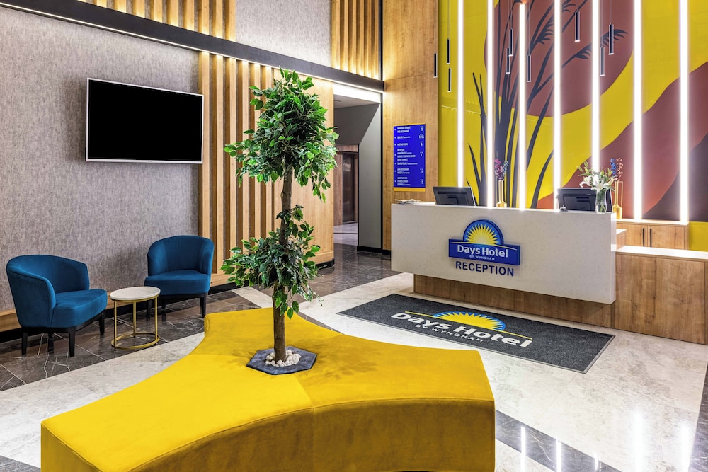 Days Inn & Suites by Wyndham Esenyurt 11