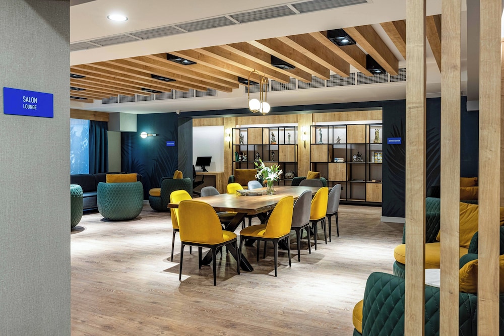 Days Inn & Suites by Wyndham Esenyurt 8