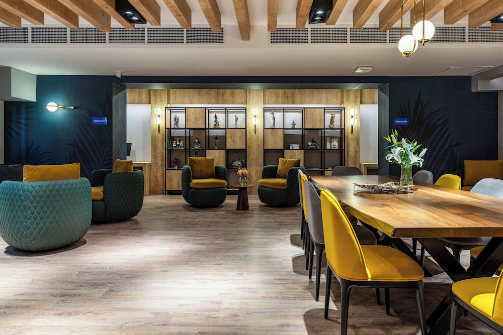 Days Inn & Suites by Wyndham Esenyurt 10