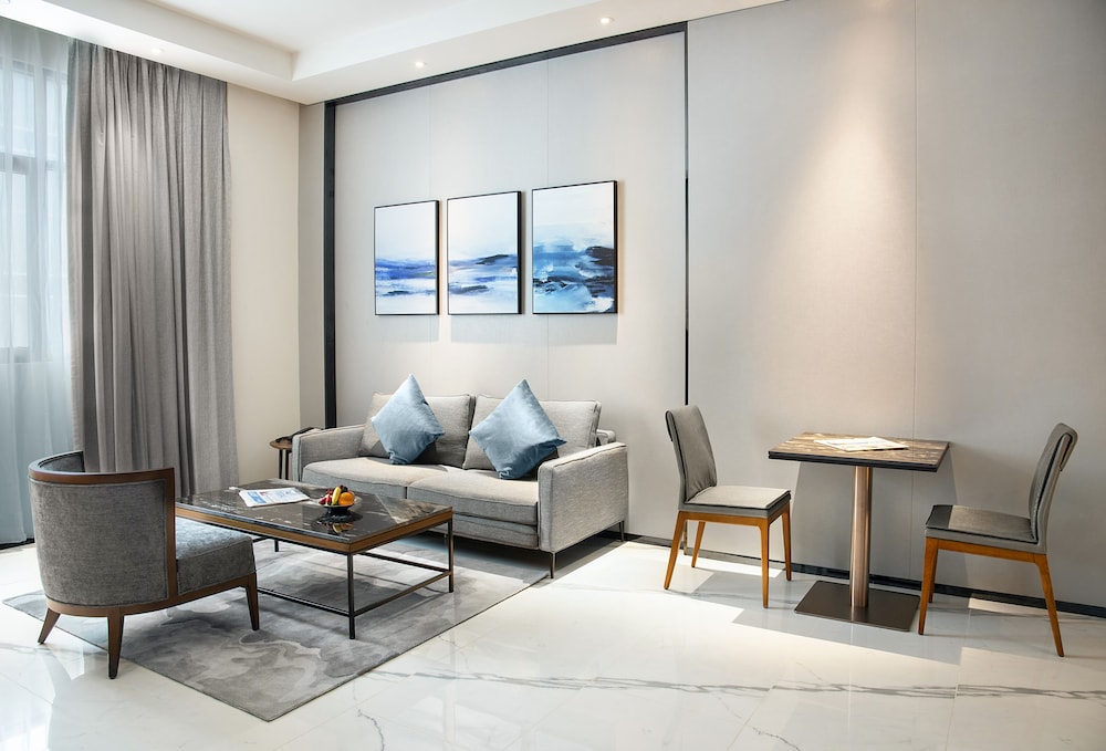 Asiana Grand Hotel 21