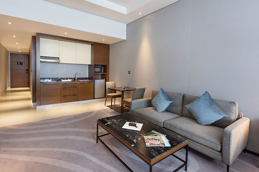 Asiana Grand Hotel 17