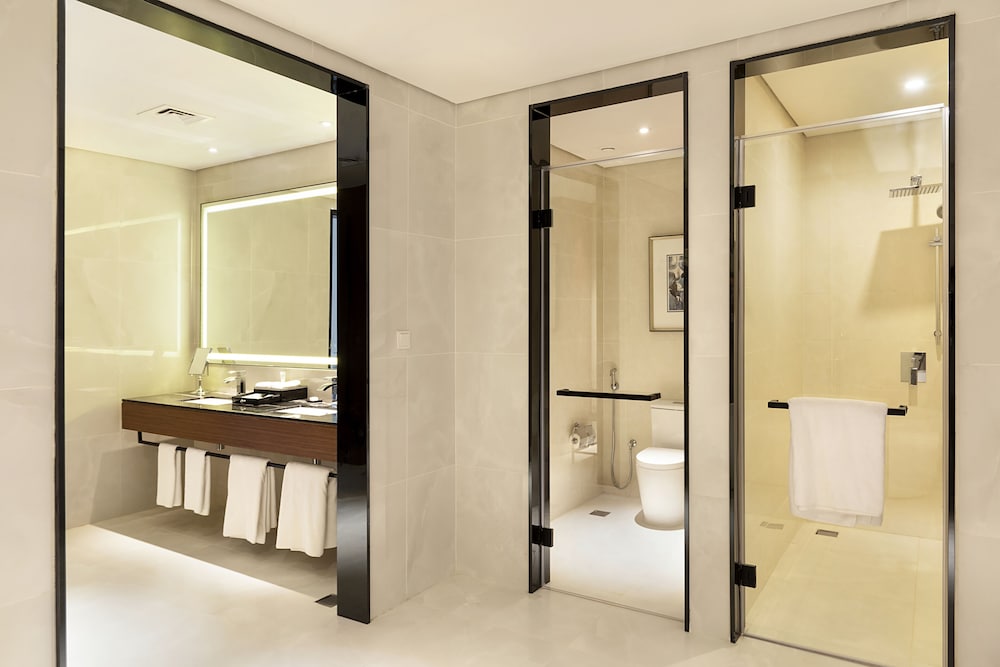 Asiana Grand Hotel 23