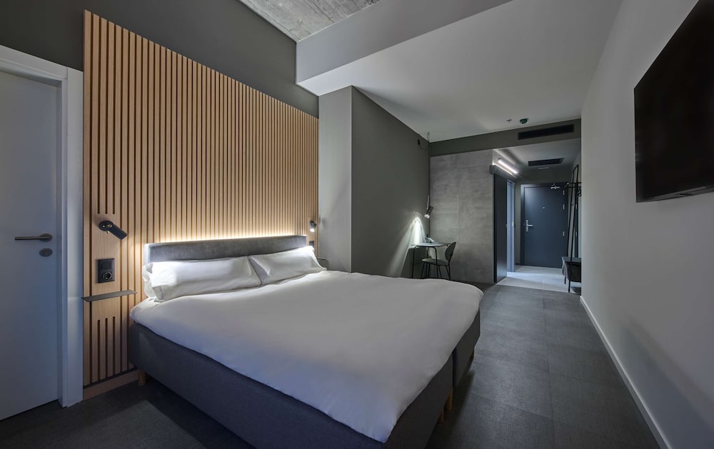 Zleep Hotel Madrid Airport 20