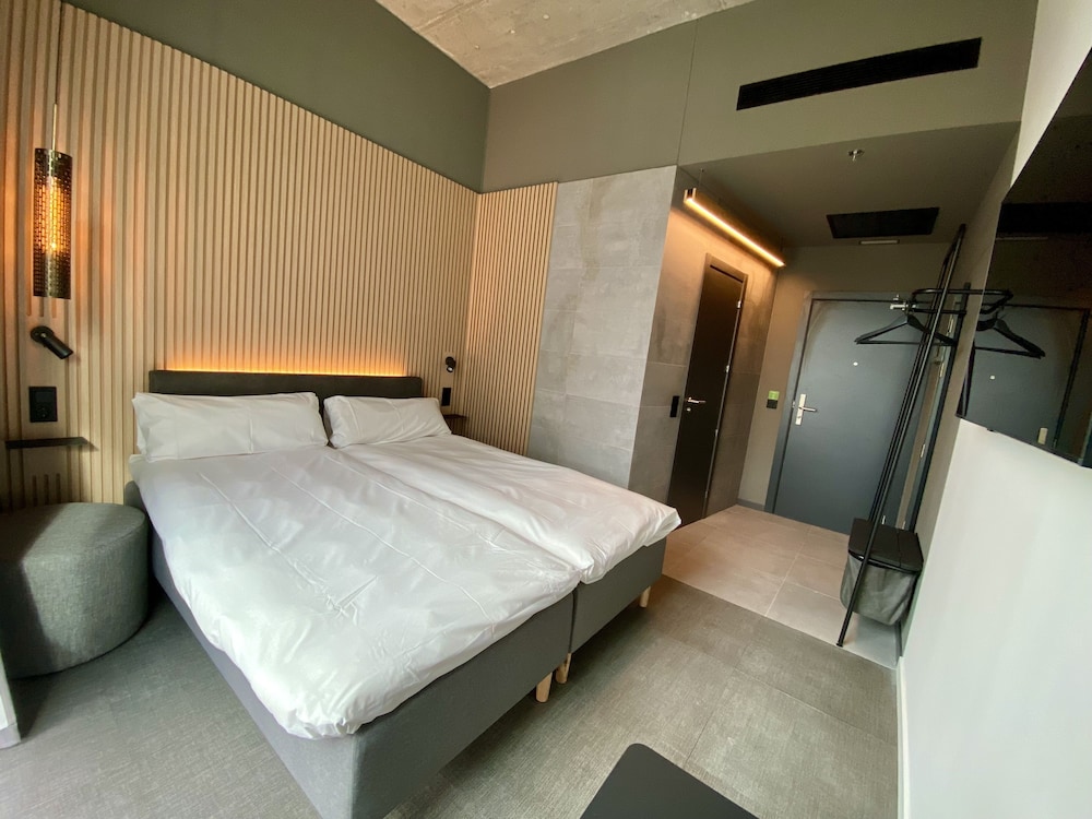 Zleep Hotel Madrid Airport 13