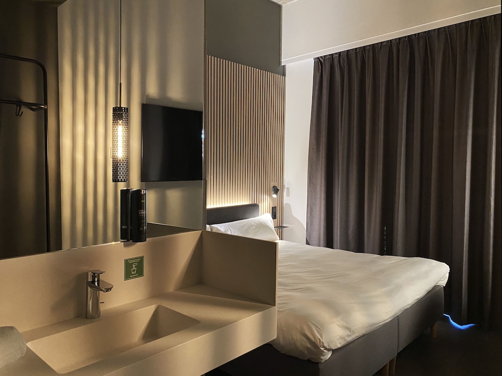 Zleep Hotel Madrid Airport 7