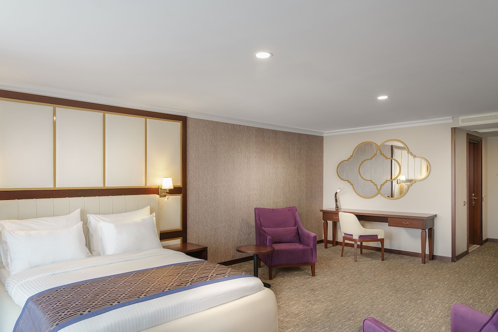 Ramada Plaza by Wyndham Silivri 17