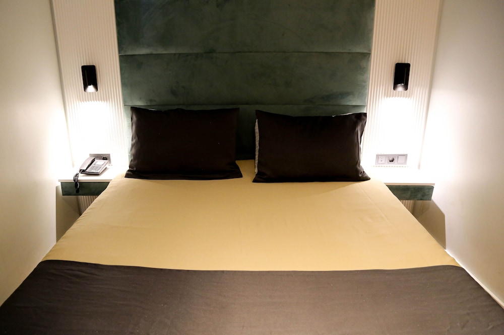 Axu Airport Hotel 17