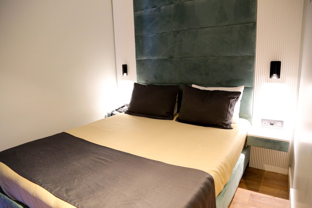 Axu Airport Hotel 16