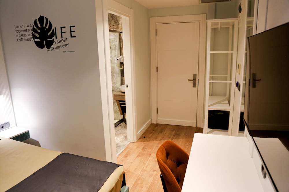 Axu Airport Hotel 22