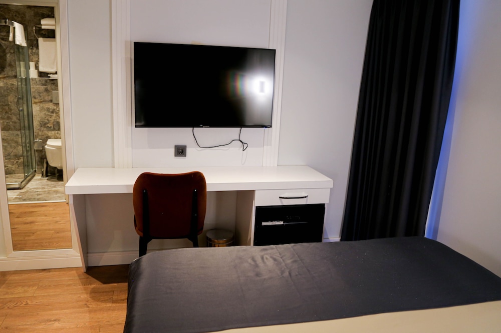 Axu Airport Hotel 20