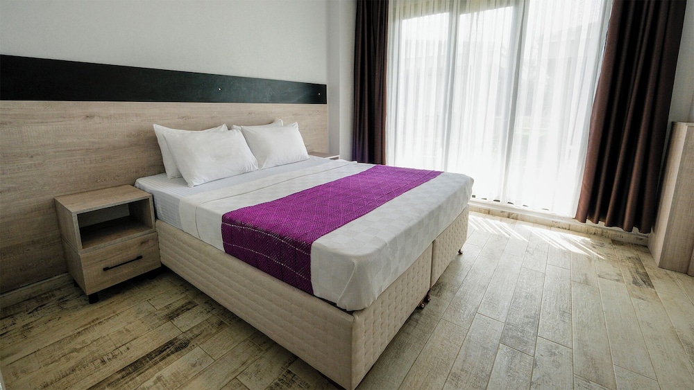 Yaliköy Deniz Otel 11