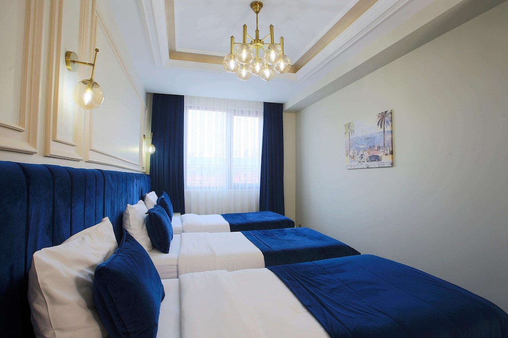 Princely Suites 16