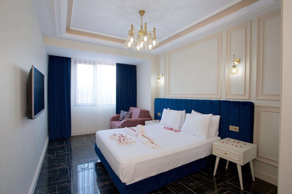 Princely Suites 1