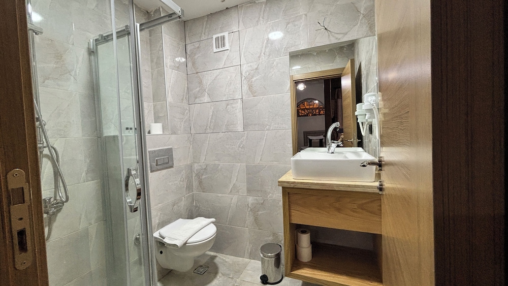 Guest Hotel 21