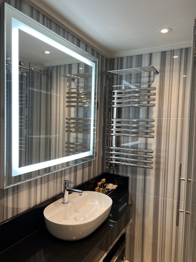 Manors Hotel 20