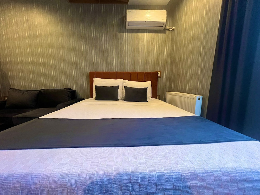 Beta Hotel 11