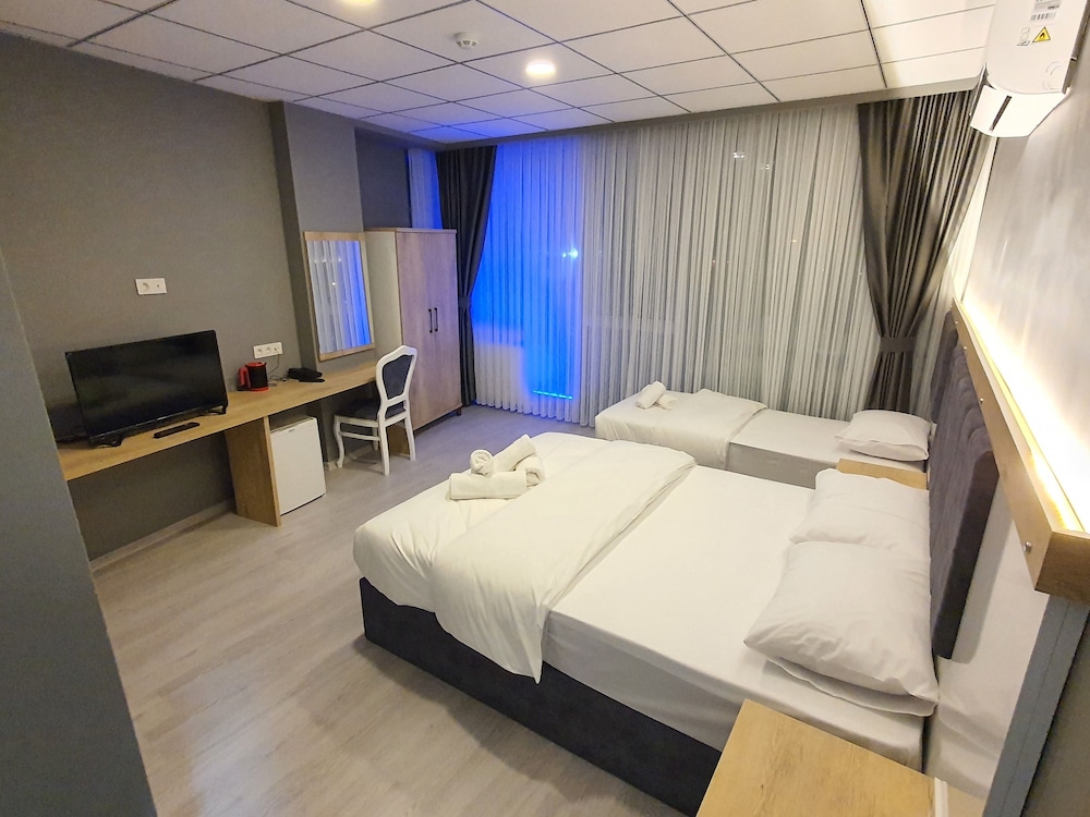Öztürks Hotel 5