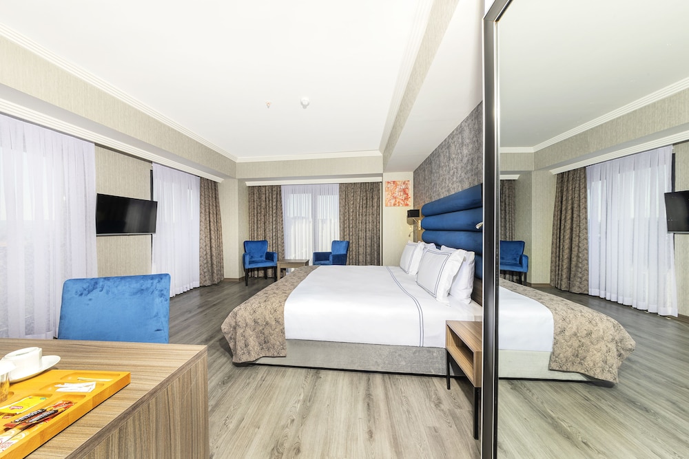 Demiray Hotel 19