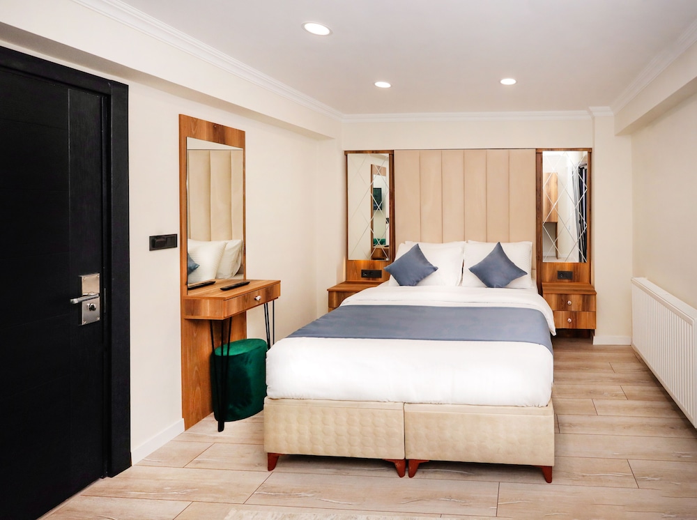 Galata Masterpiece Hotel 6