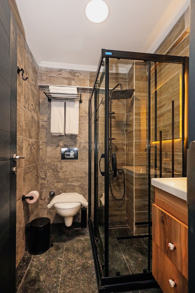 Galata Masterpiece Hotel 17