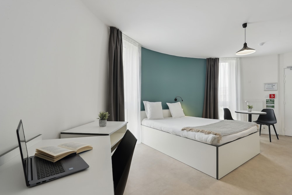 All Suites Appart Hotel Noisy Le Grand 23