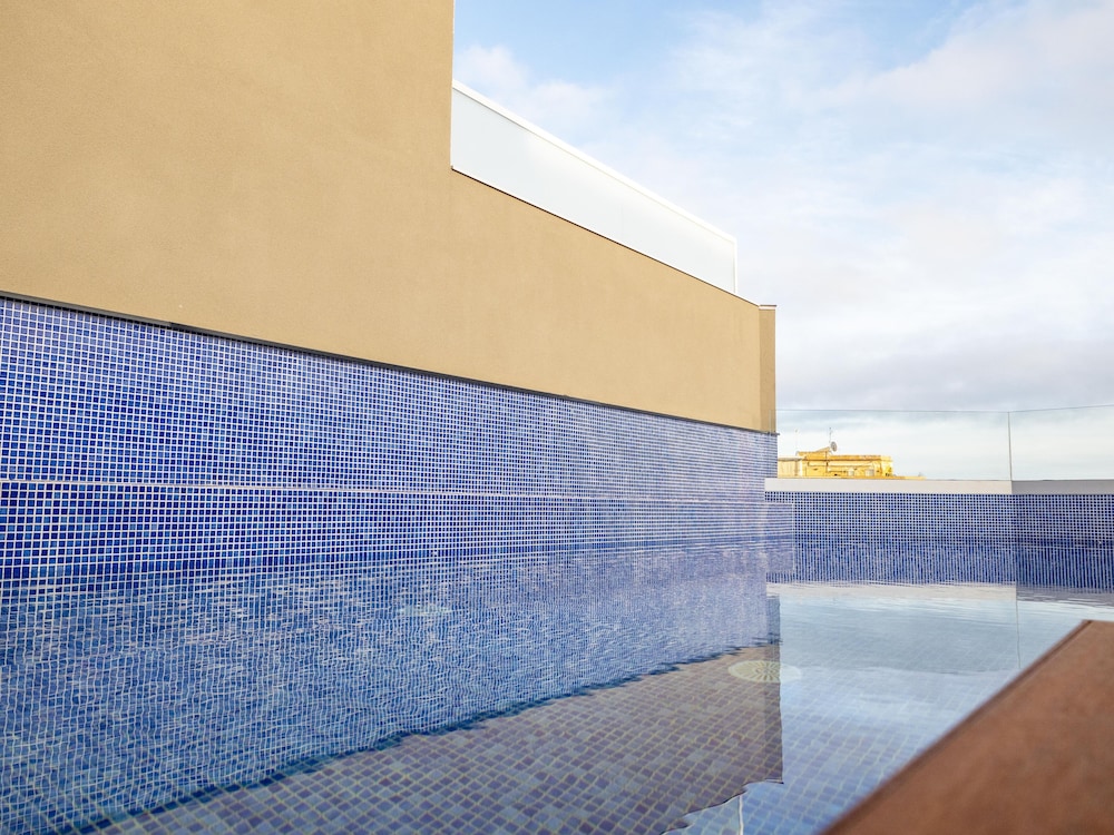 Arcelon Hotel 17