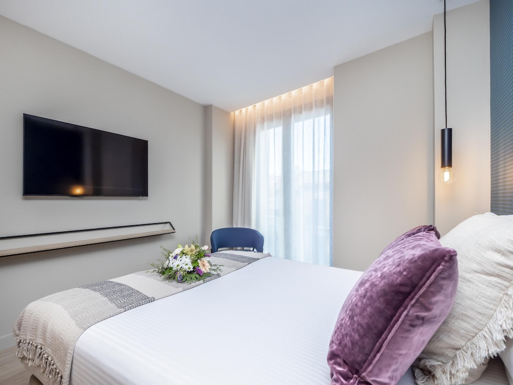 Arcelon Hotel 11