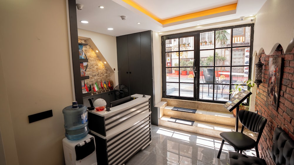 Mila Suites Taksim 8