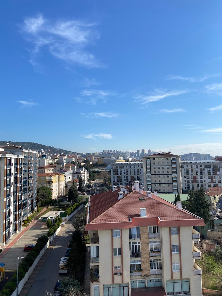 Aram Otel 18