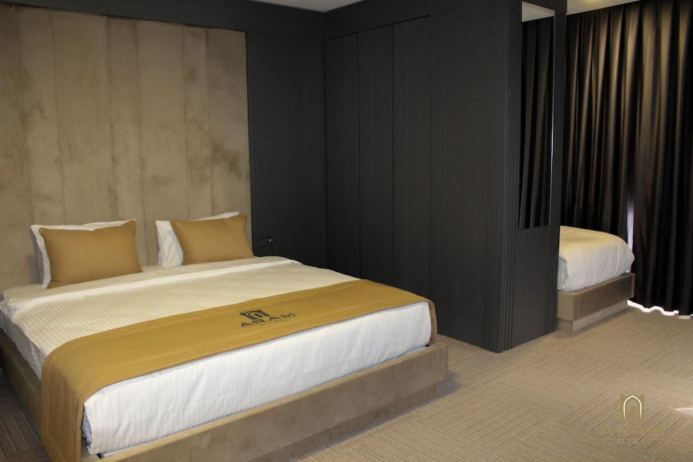 Aram Otel 7