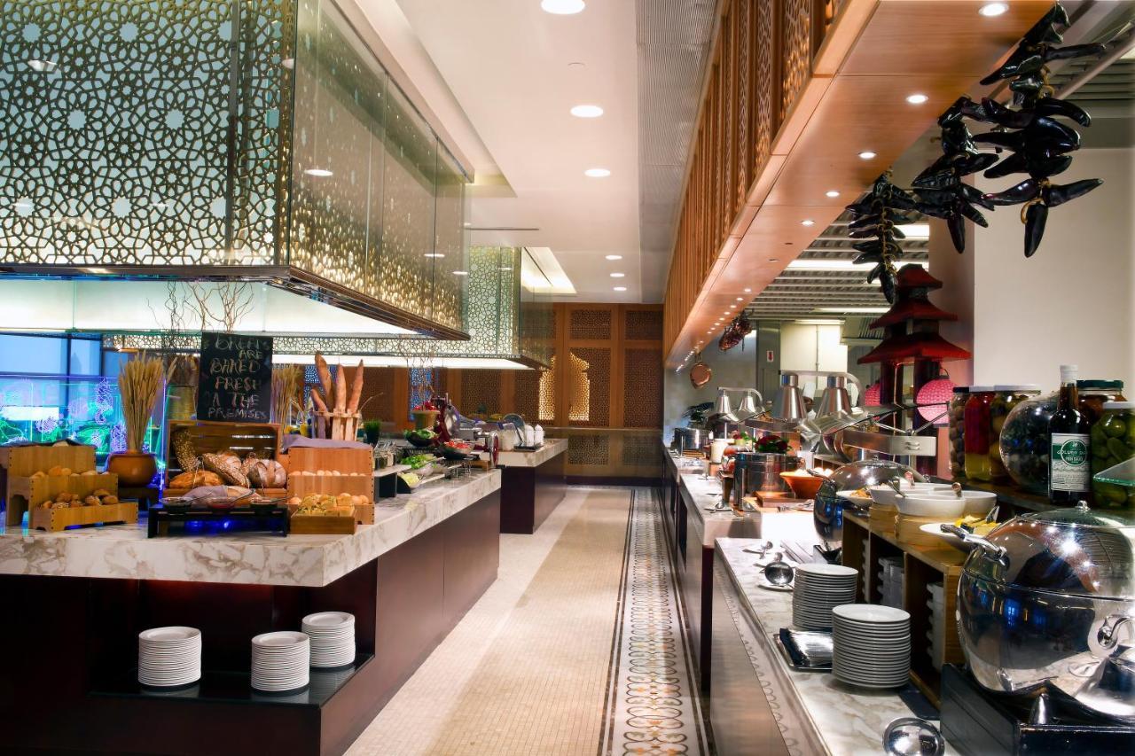 Bab Al Qasr Residence 10