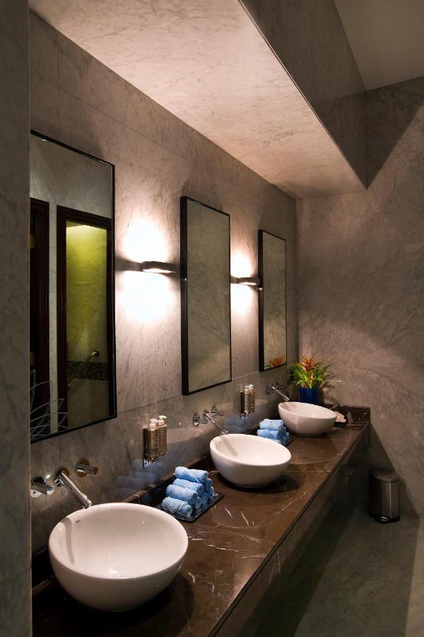 Bab Al Qasr Residence 19