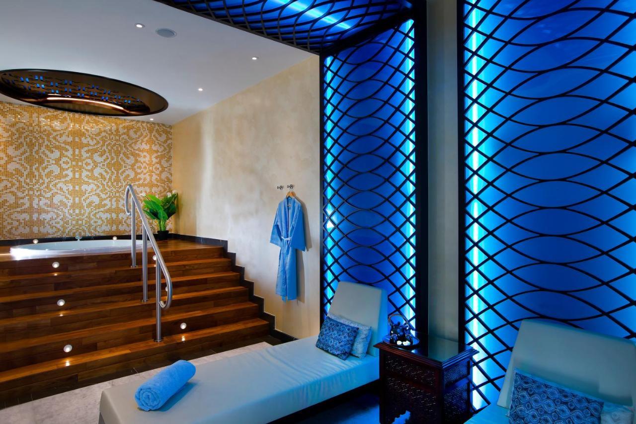 Bab Al Qasr Residence 21
