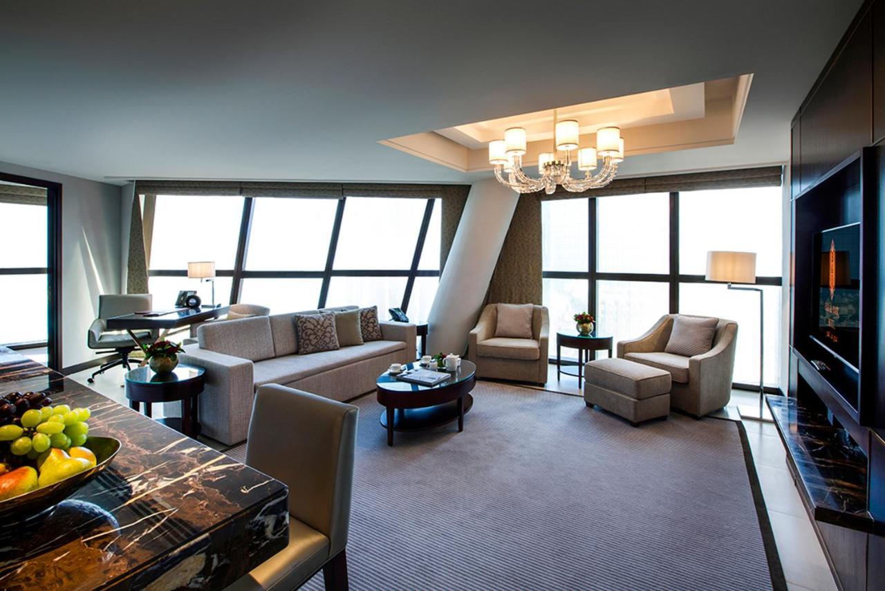 Bab Al Qasr Residence 24