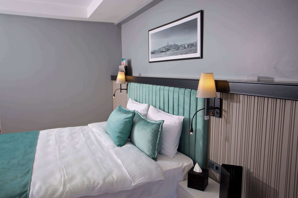 Days Inn by Wyndham Istanbul Arnavutkoy 16