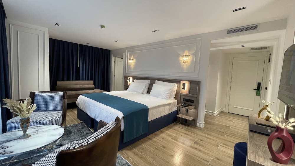 Mona Bosphorus Hotel 12