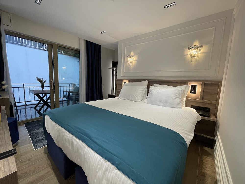 Mona Bosphorus Hotel 8
