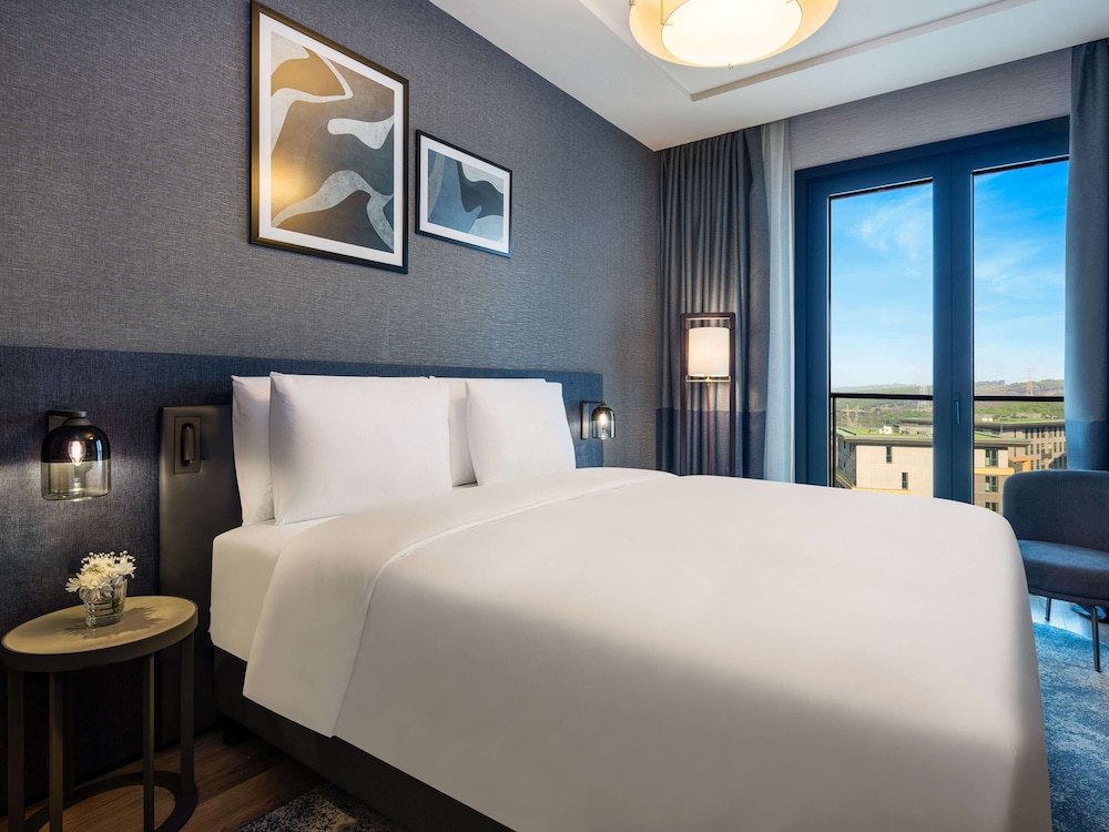 Mövenpick Living Istanbul Çamlivadi 16