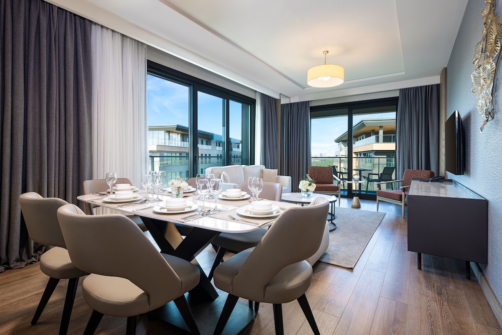 Mövenpick Living Istanbul Çamlivadi 18