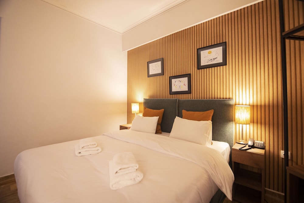 Falireon Hotel 9