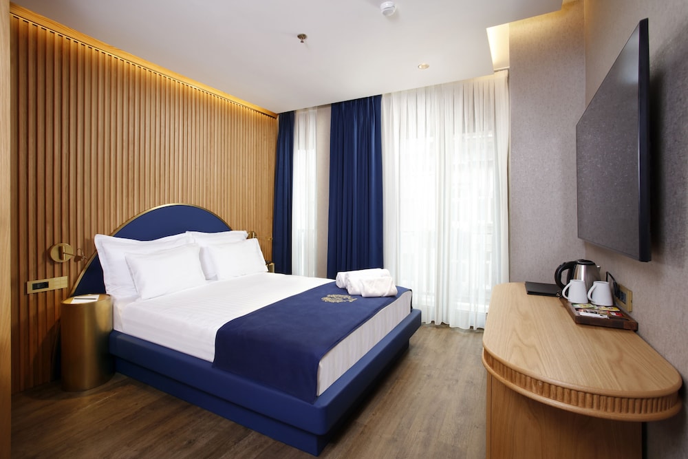 Kate Hotel Special Class 9