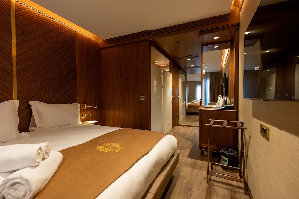 Kate Hotel Special Class 22