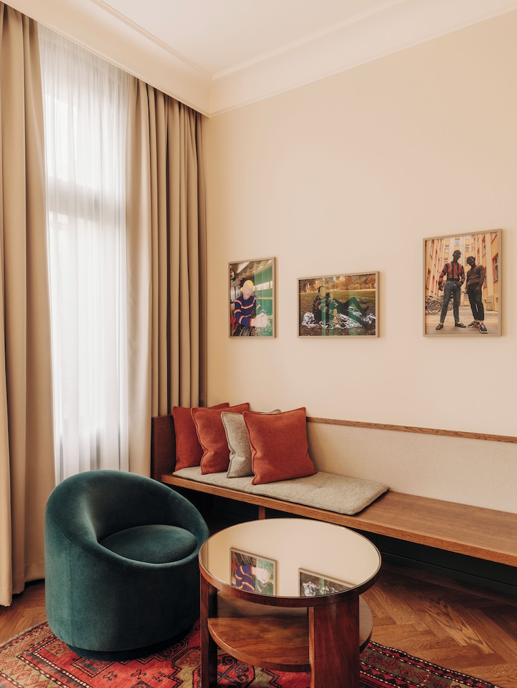 Boutique Hotel Château Royal 22