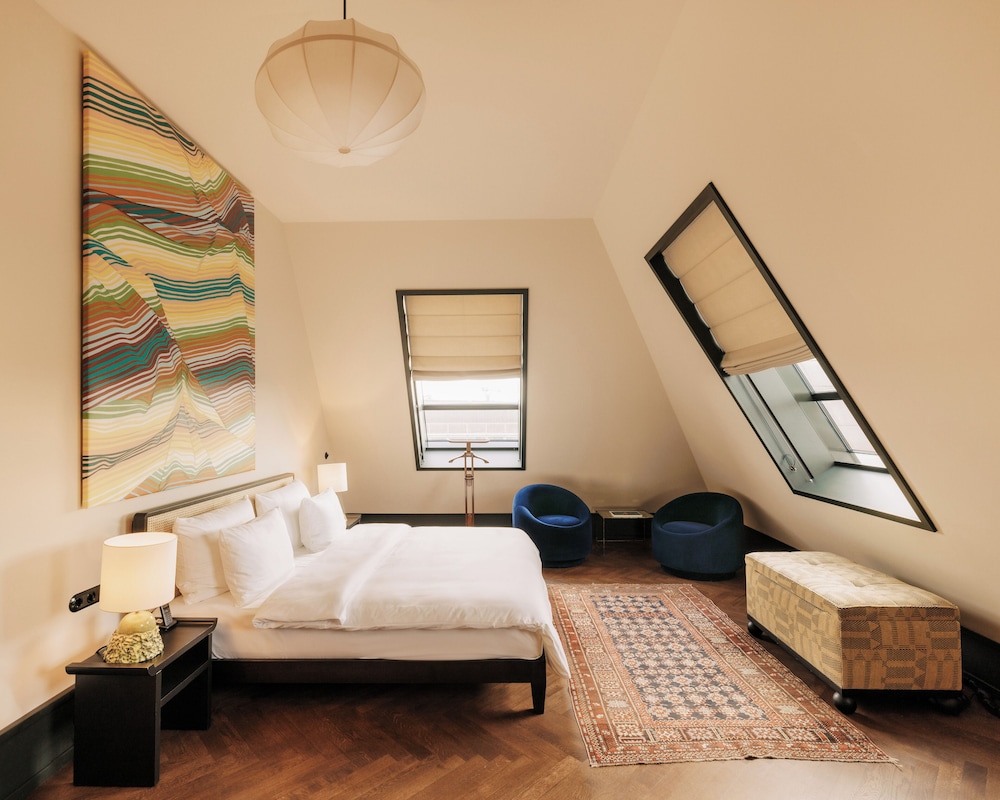 Boutique Hotel Château Royal 9