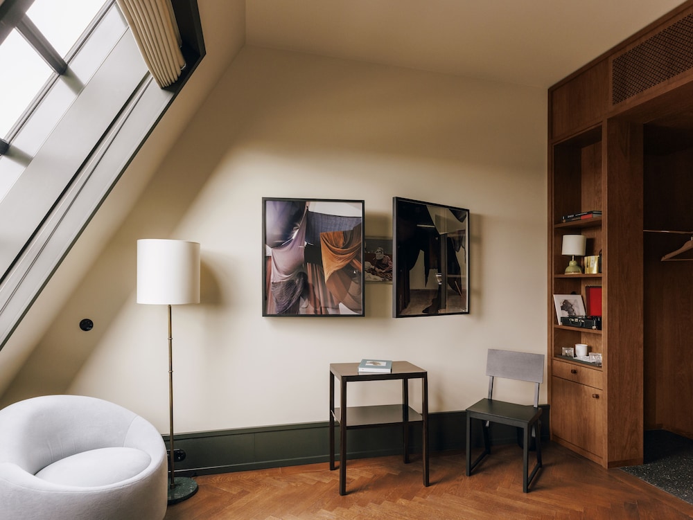 Boutique Hotel Château Royal 7