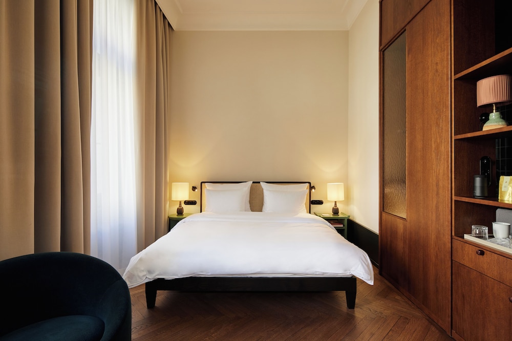 Boutique Hotel Château Royal 8