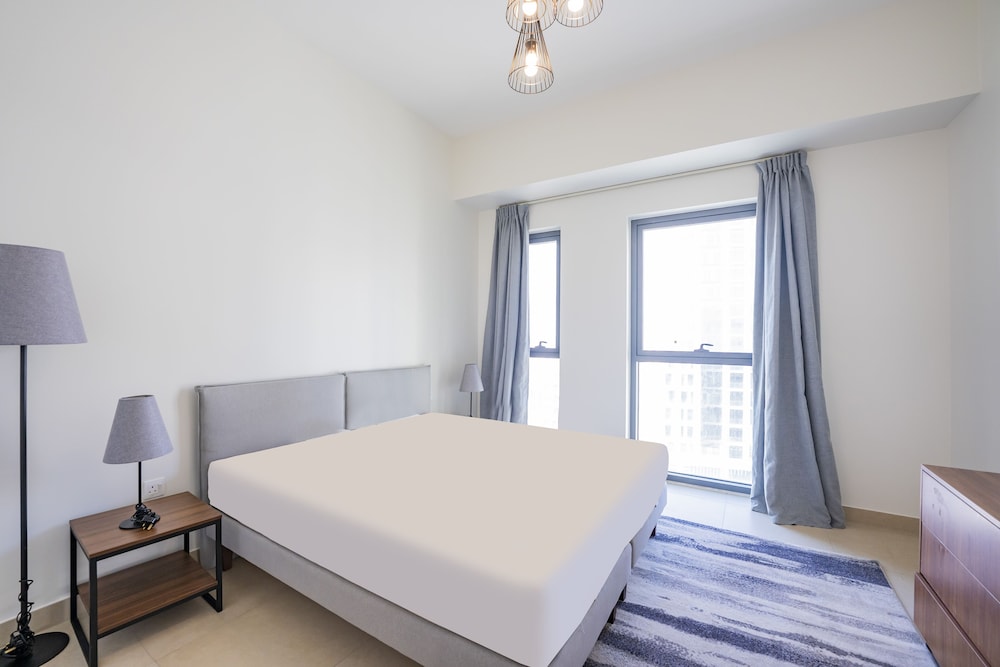 Expo Village Serviced Apartments 12