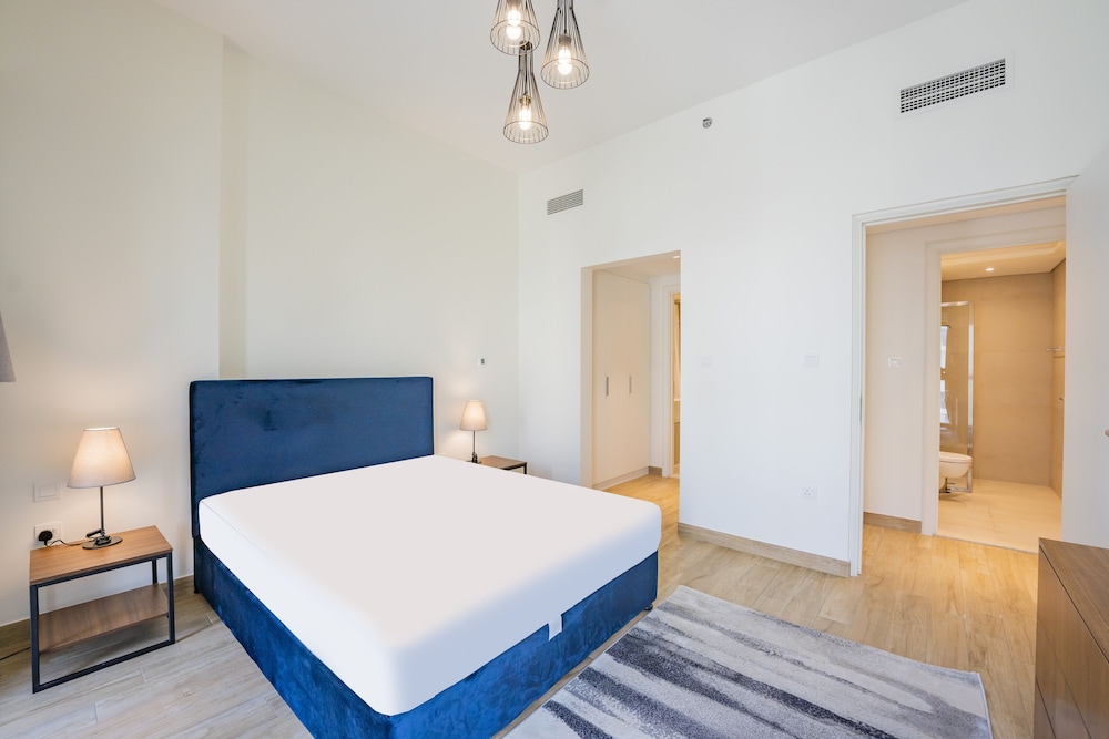 Expo Village Serviced Apartments 7