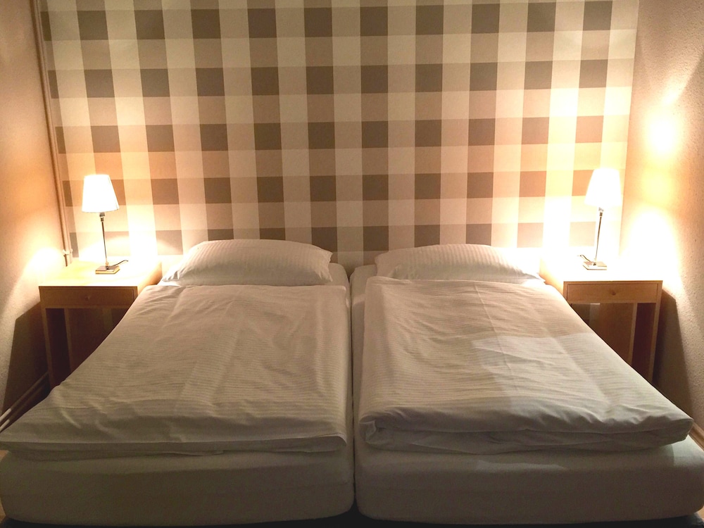enjoy hotel Berlin City Messe 6